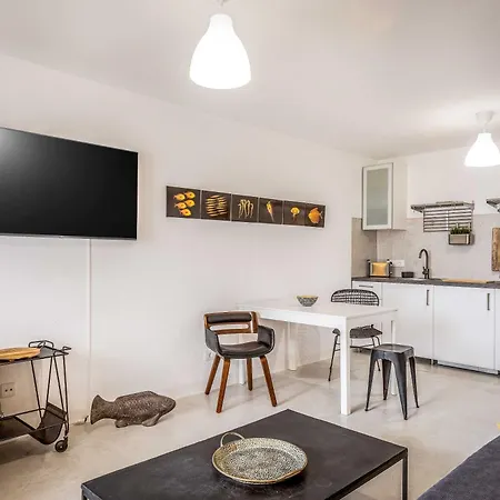 Olas Apartment